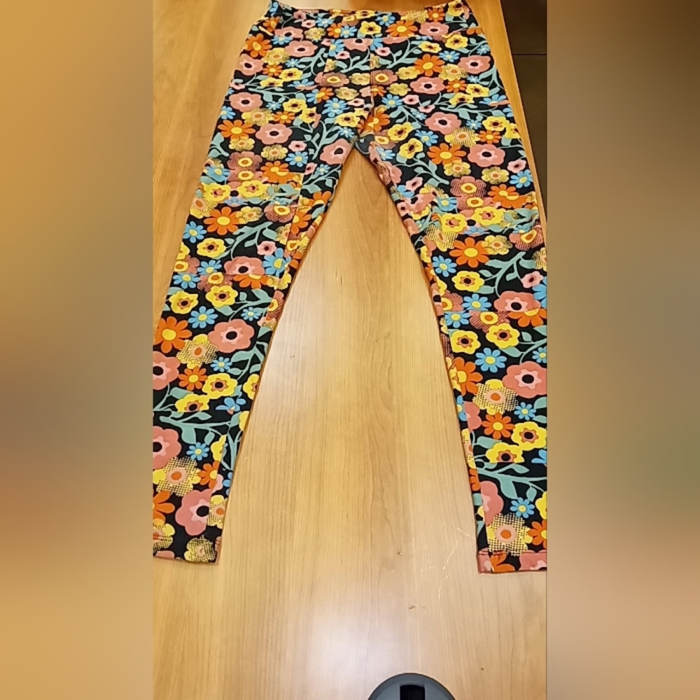 LuLaRoe Floral Leggings - Multicolor